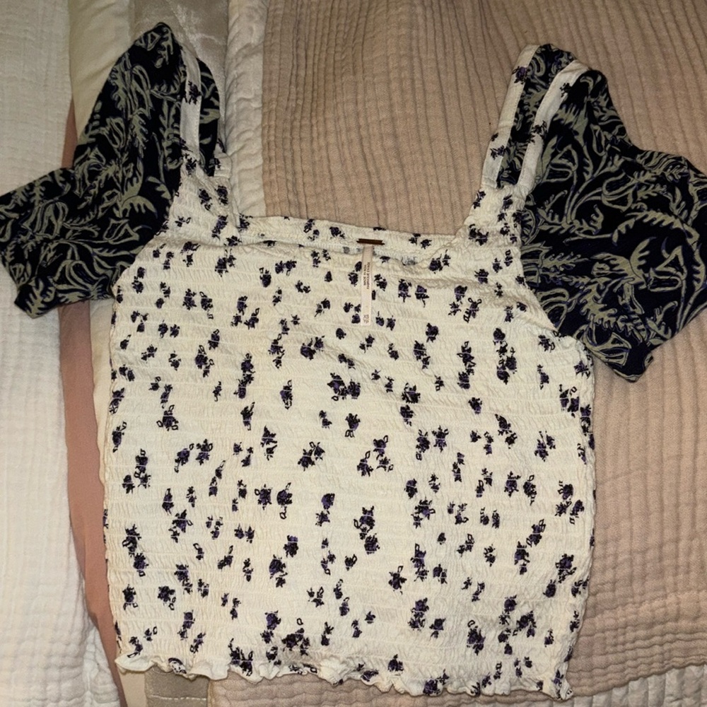 Free People top, excellent condition, size XS